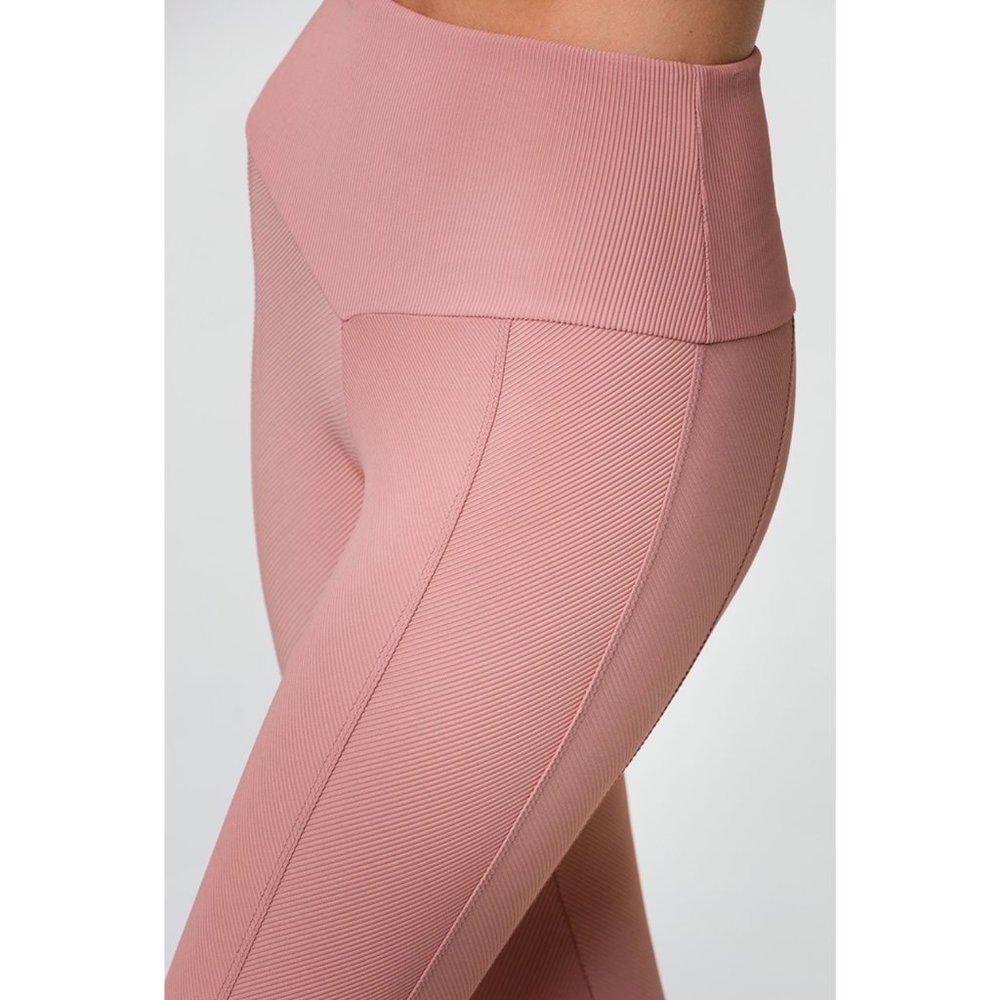 NEW! Onzie Sweetheart Rib Midi Leggings - Picture 3 of 7